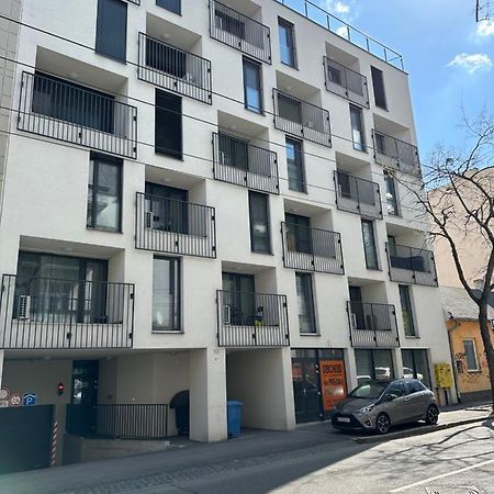 Mickey Apartment Old Town 布拉迪斯拉发 外观 照片